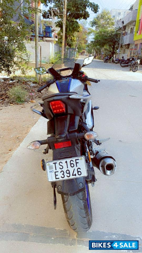 Metalic Grey Yamaha R15M