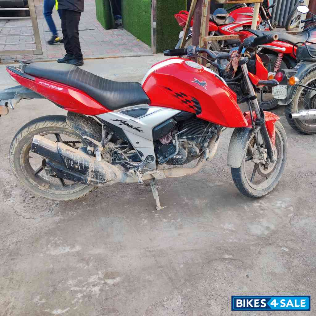 TVS Apache RTR 160 TVS Apache RTR 160