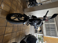 Black TVS Raider 125