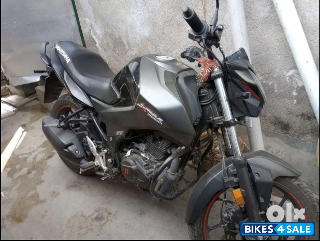 Hero Xtreme 160R Stealth Edition