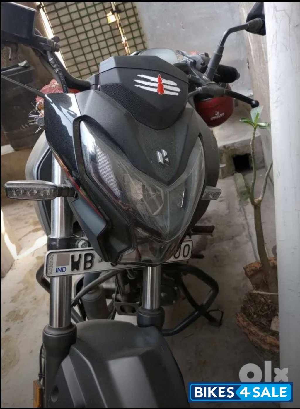 Hero Xtreme 160R Stealth Edition