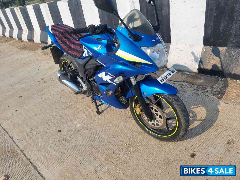 Suzuki Gixxer SF
