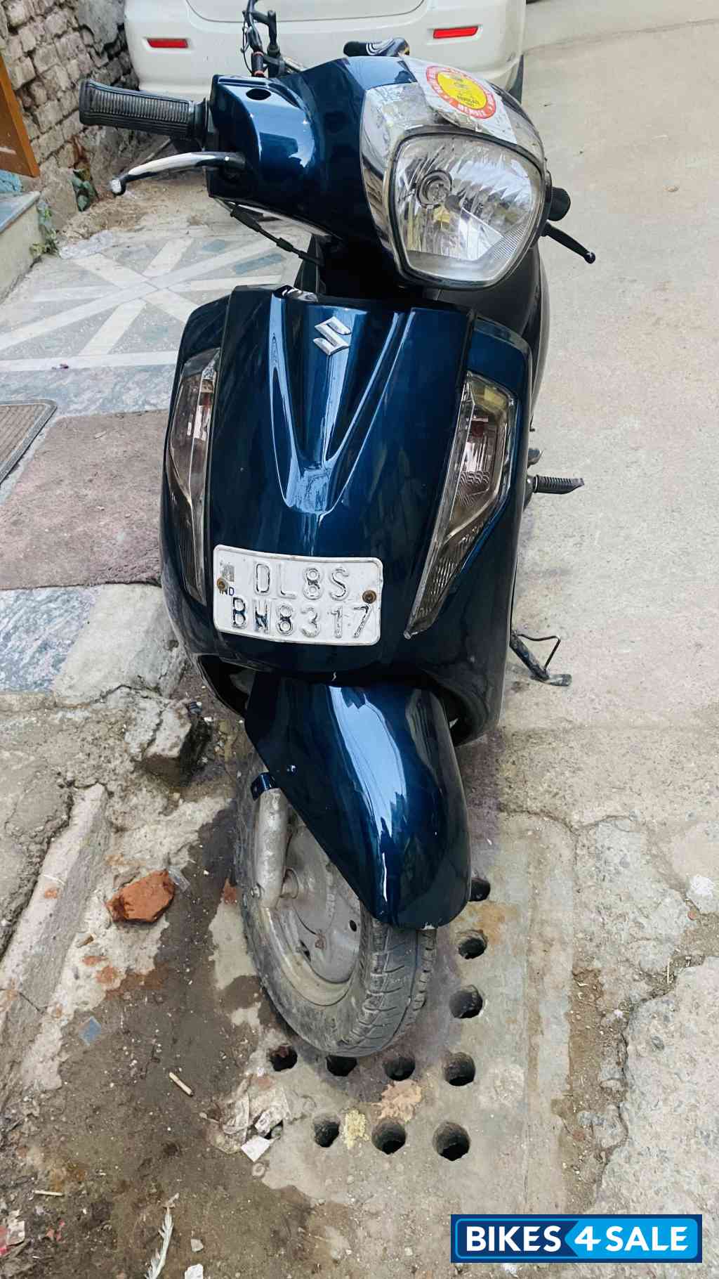 Blue Suzuki Access 125 CBS