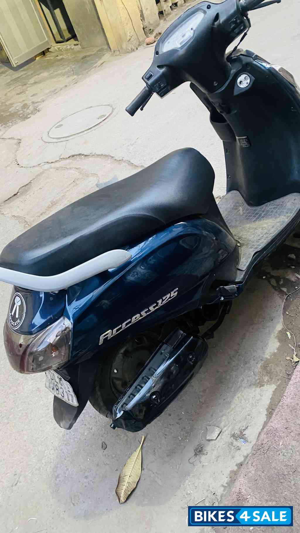 Blue Suzuki Access 125 CBS