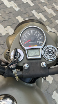 Royal Enfield Classic 350 Dual Channel BS6