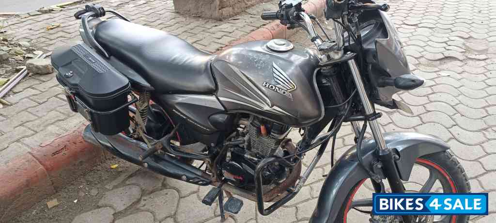 Honda Shine 125 Disc