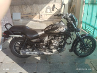 Bajaj Avenger Street 180
