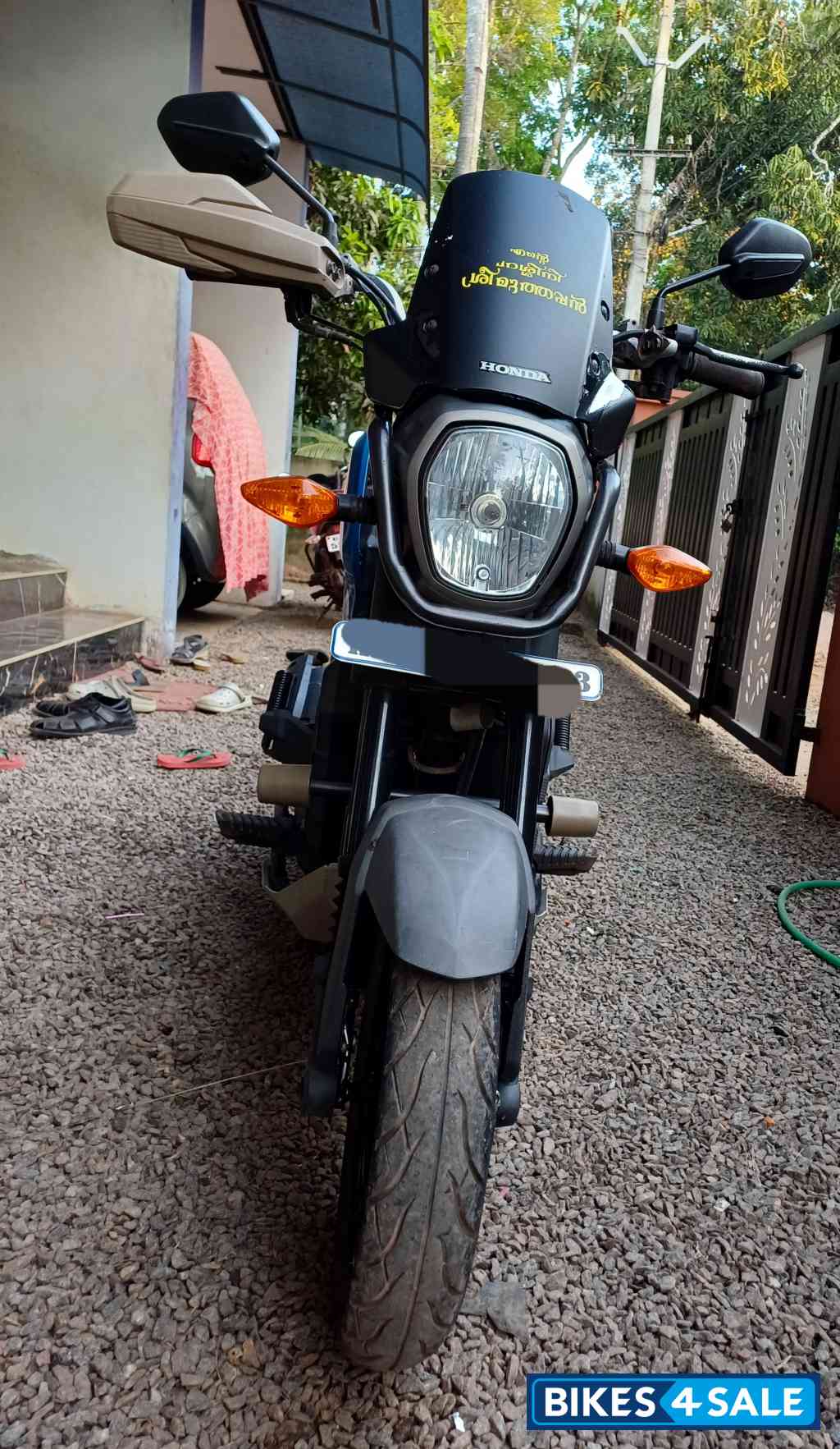 Blue Honda Navi