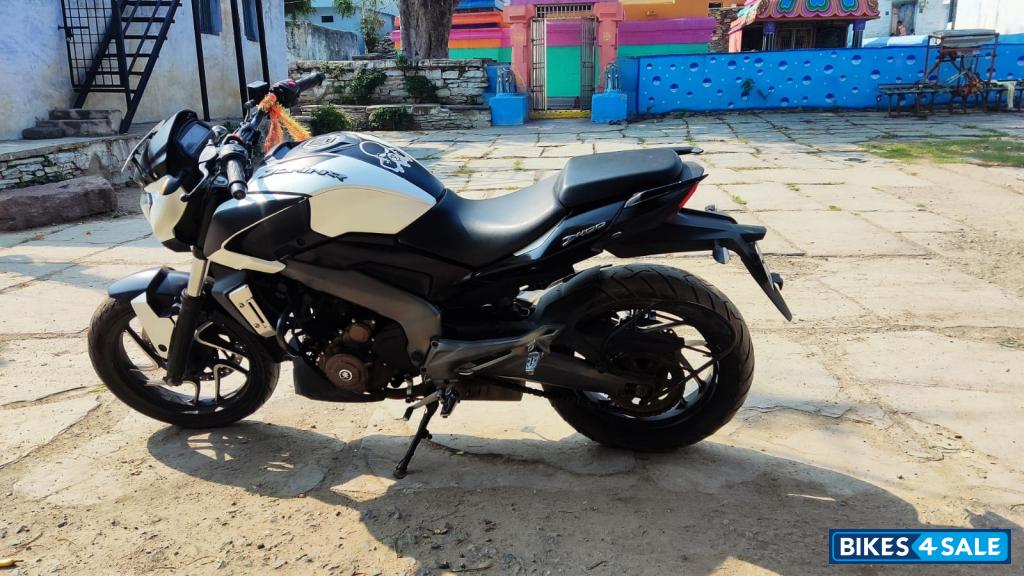 Bajaj Dominar 400