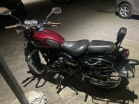 Red Benelli Imperiale 400 BS6