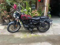 Red Benelli Imperiale 400 BS6
