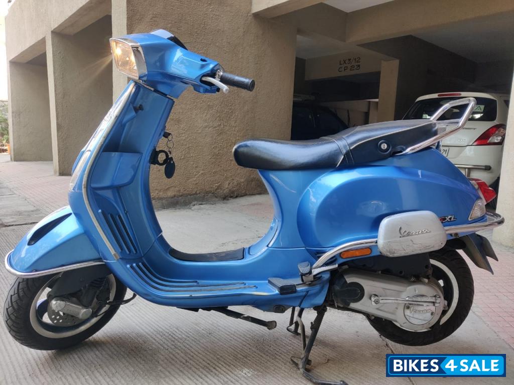 Sky Blue Aprilia  Vespa SLX