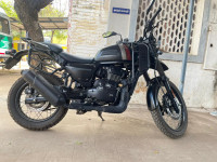 Mambo Black Yezdi Adventure Mambo Black