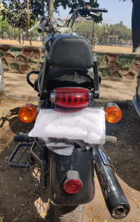 Matte Black Royal Enfield Thunderbird 500