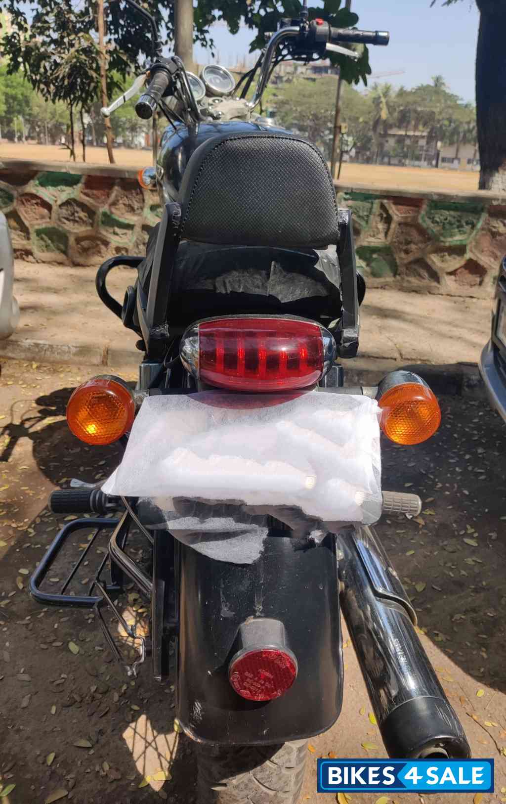 Matte Black Royal Enfield Thunderbird 500