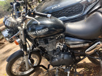 Matte Black Royal Enfield Thunderbird 500