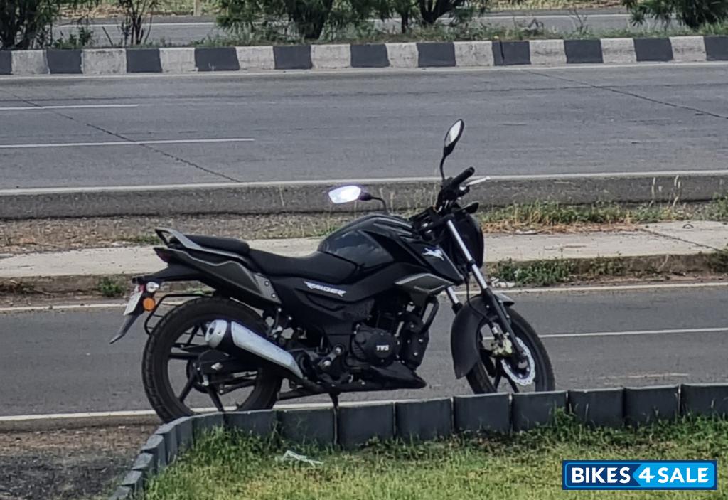 TVS Raider 125