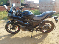 Black Suzuki Gixxer 150