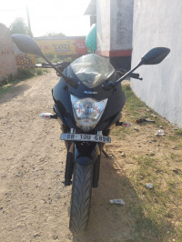 Black Suzuki Gixxer 150