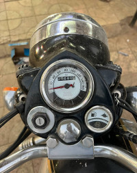 Royal Enfield Classic 500