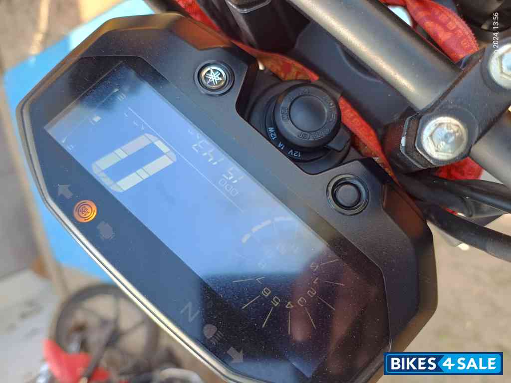 Matte Dull Orange Yamaha FZ-X Matte Dull Orange Yamaha FZ-X