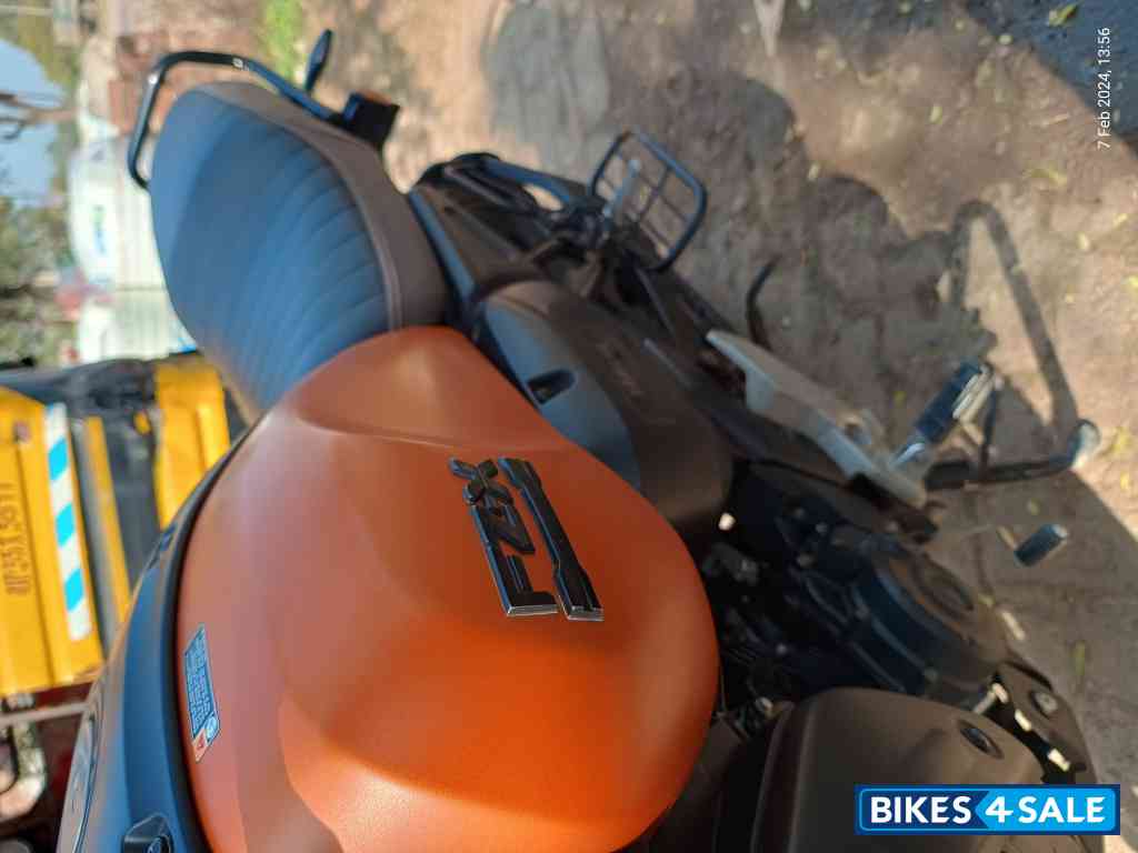 Matte Dull Orange Yamaha FZ-X Matte Dull Orange Yamaha FZ-X