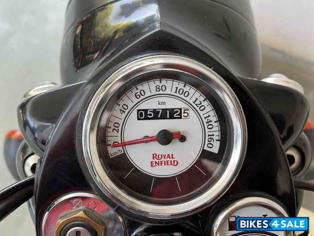 Royal Enfield Classic 500