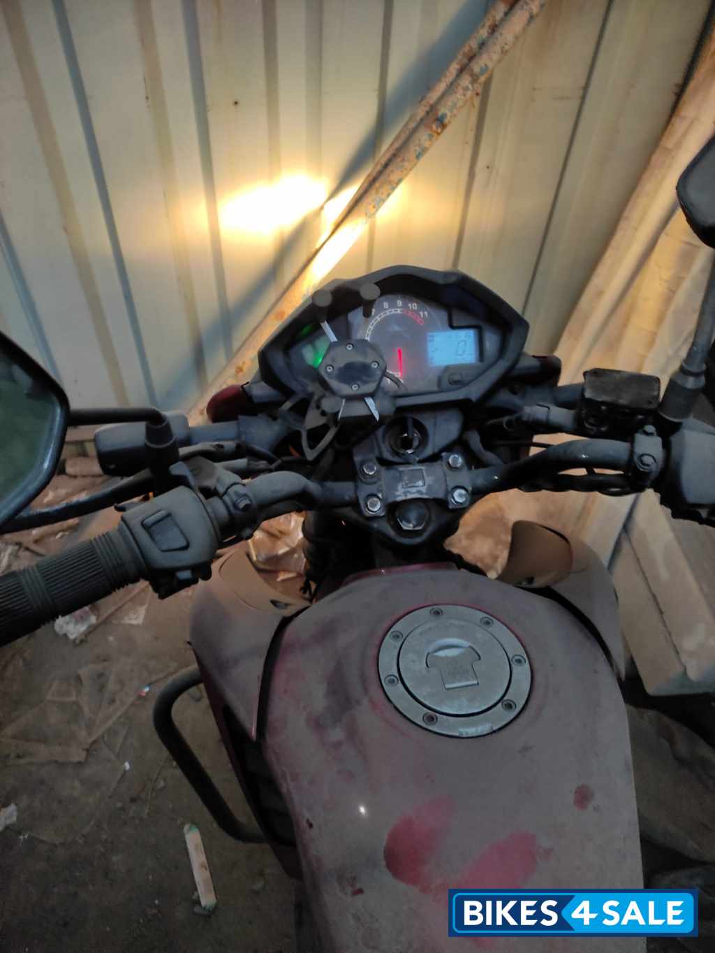 Red Honda Unicorn Dazzler