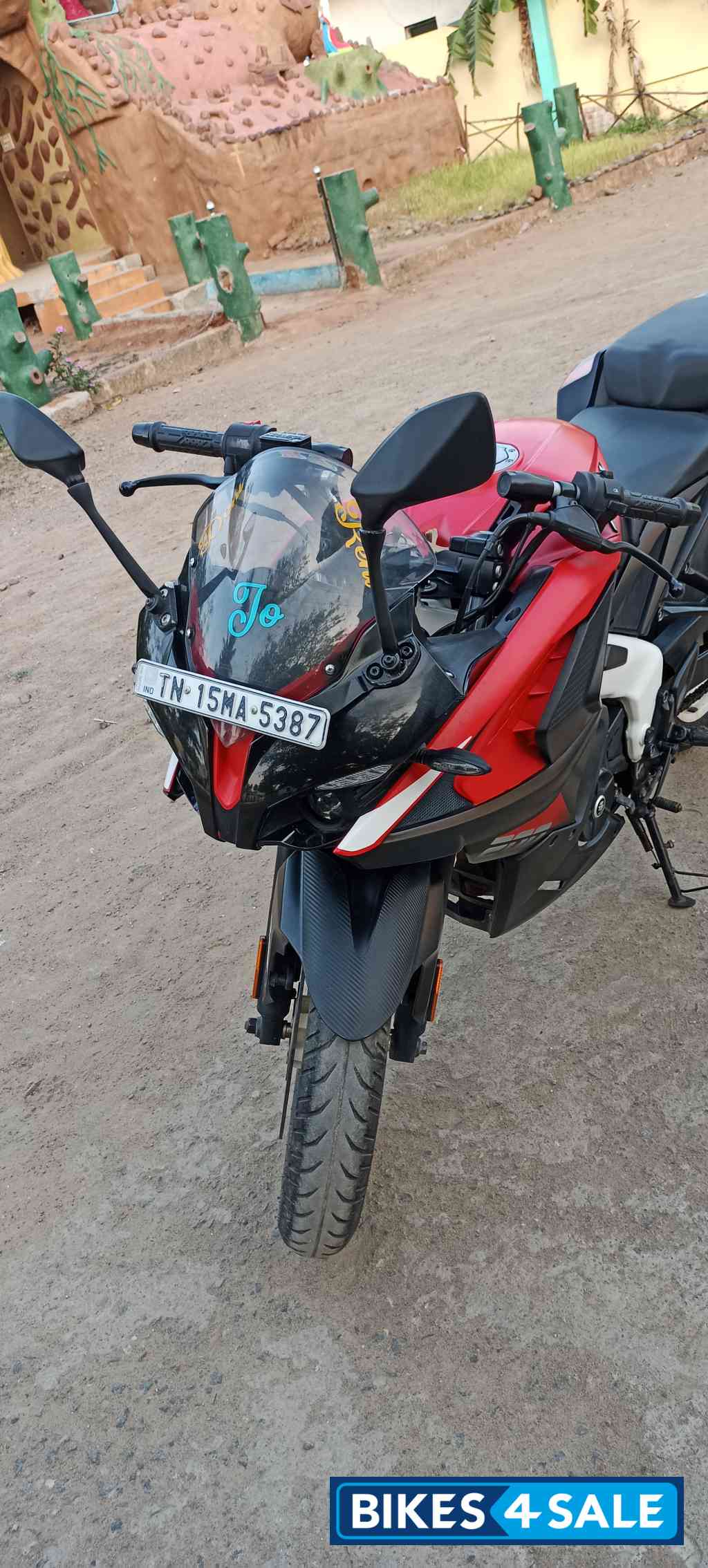 Bajaj Pulsar RS 200 BS6