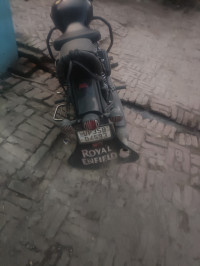 Black Royal Enfield Classic 350 BS VI