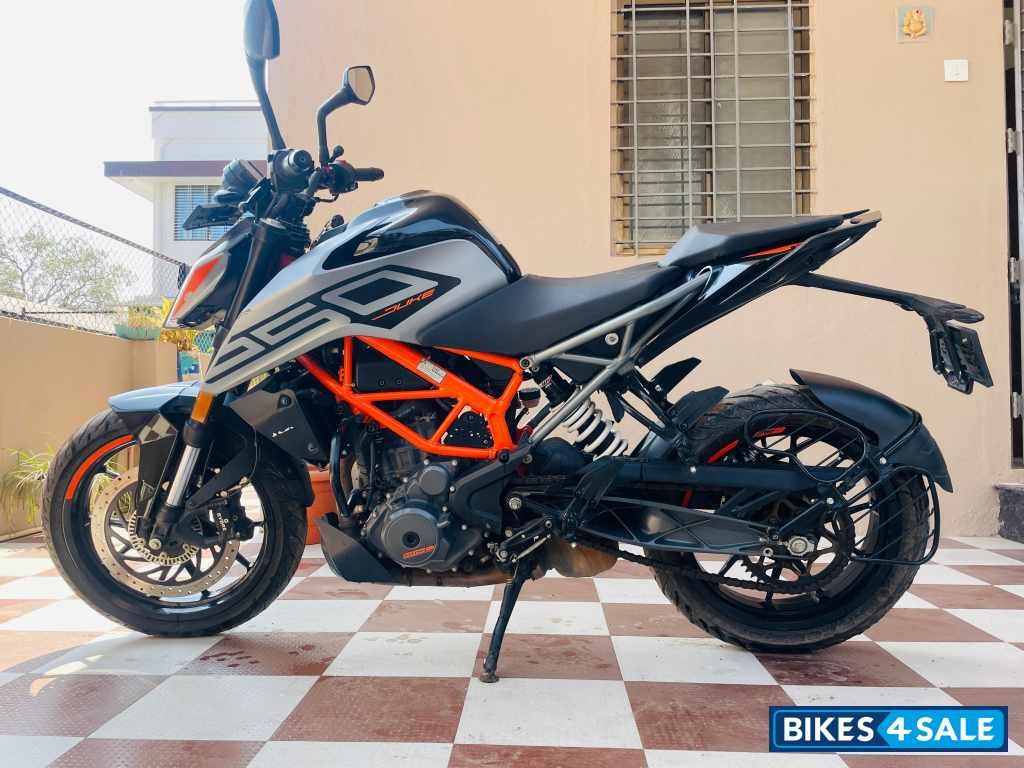 KTM Duke 250 2022