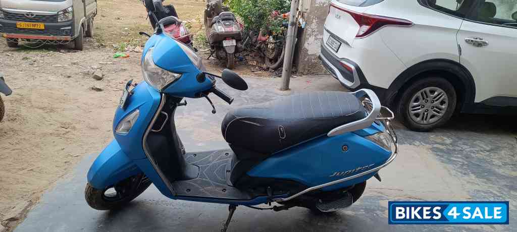 TVS Jupiter