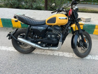 Yellow Yezdi Scrambler Single Tone
