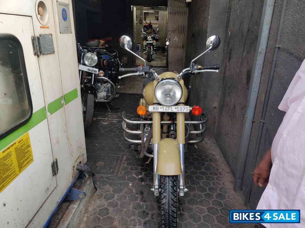 Royal Enfield Classic Desert Storm