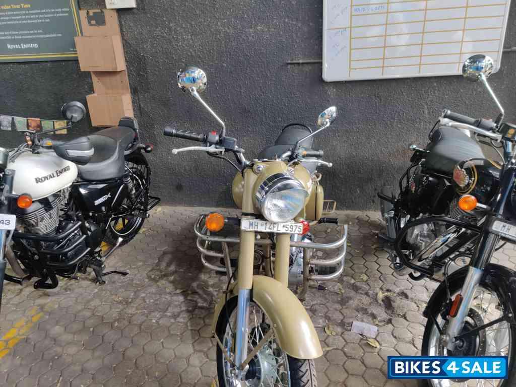 Royal Enfield Classic Desert Storm