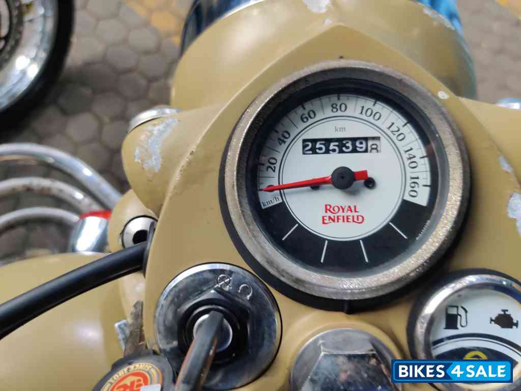 Royal Enfield Classic Desert Storm