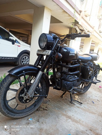 Royal Enfield Classic 500 Tribute Black