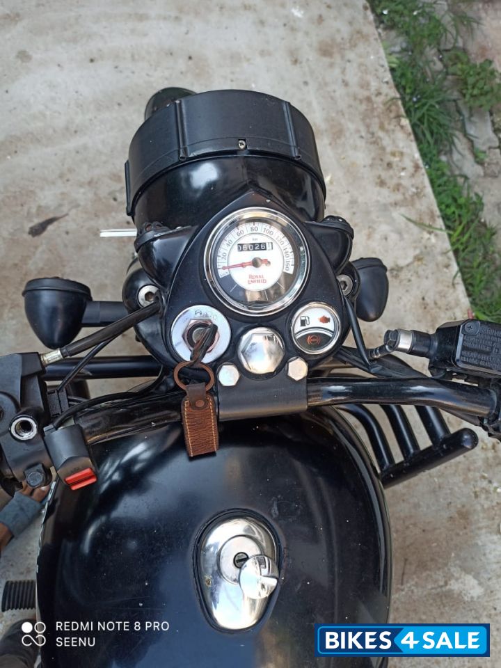 Royal Enfield Classic 500 Tribute Black