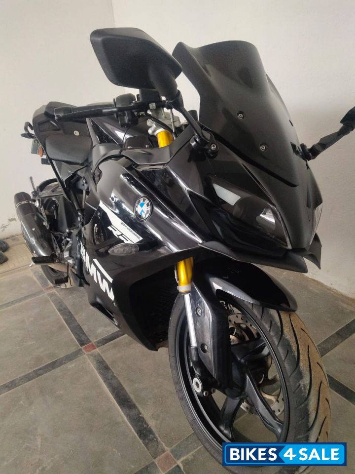 Black BMW G 310 RR