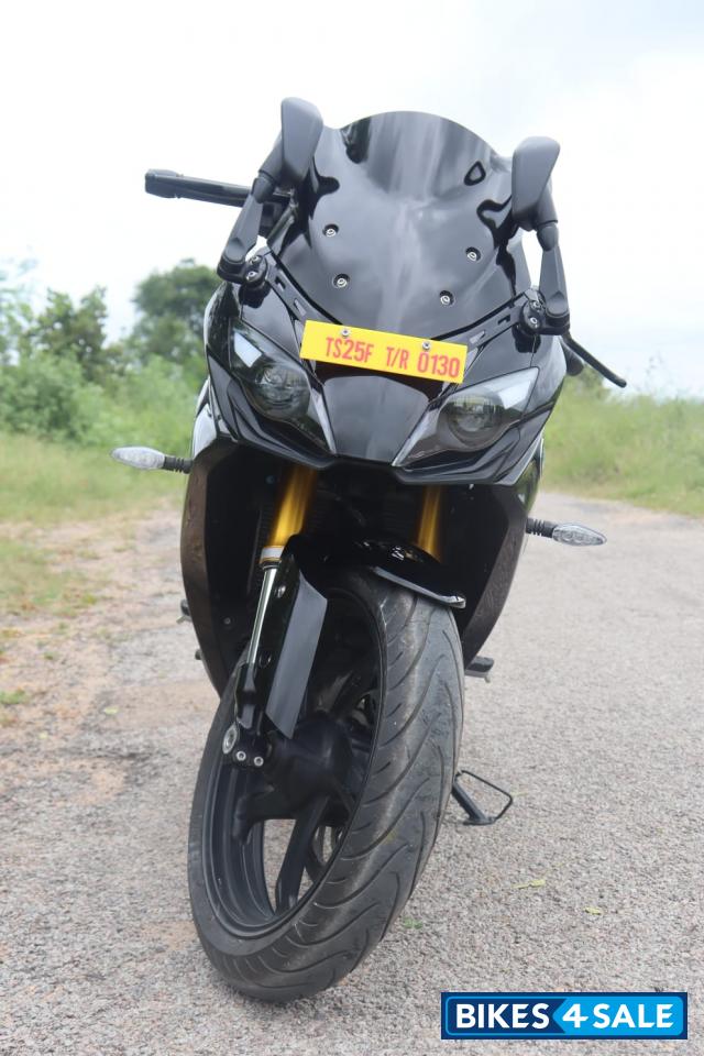 Black BMW G 310 RR