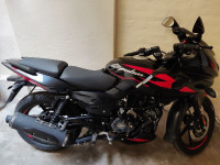 Bajaj Pulsar 220F BS6 2022 Model