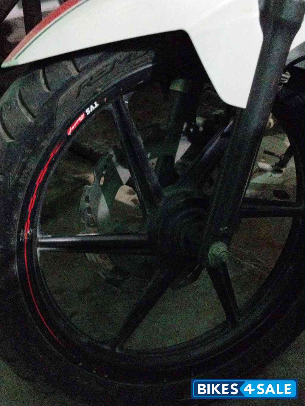 TVS Apache 150