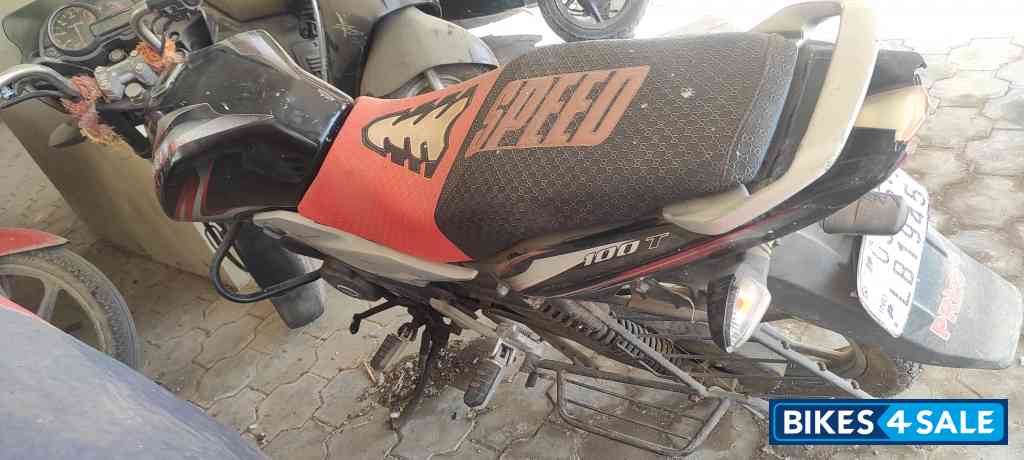 Bajaj Discover 100T