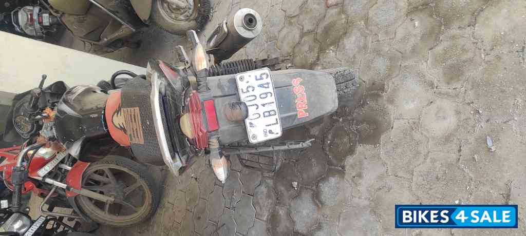 Bajaj Discover 100T