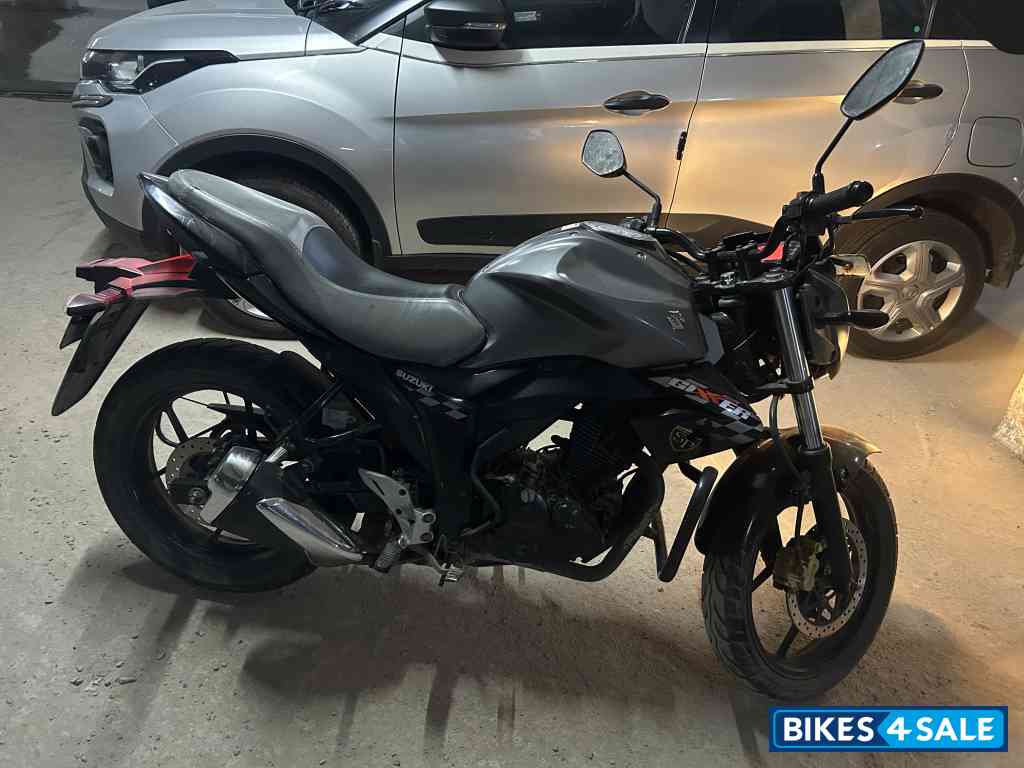 Suzuki Gixxer 150