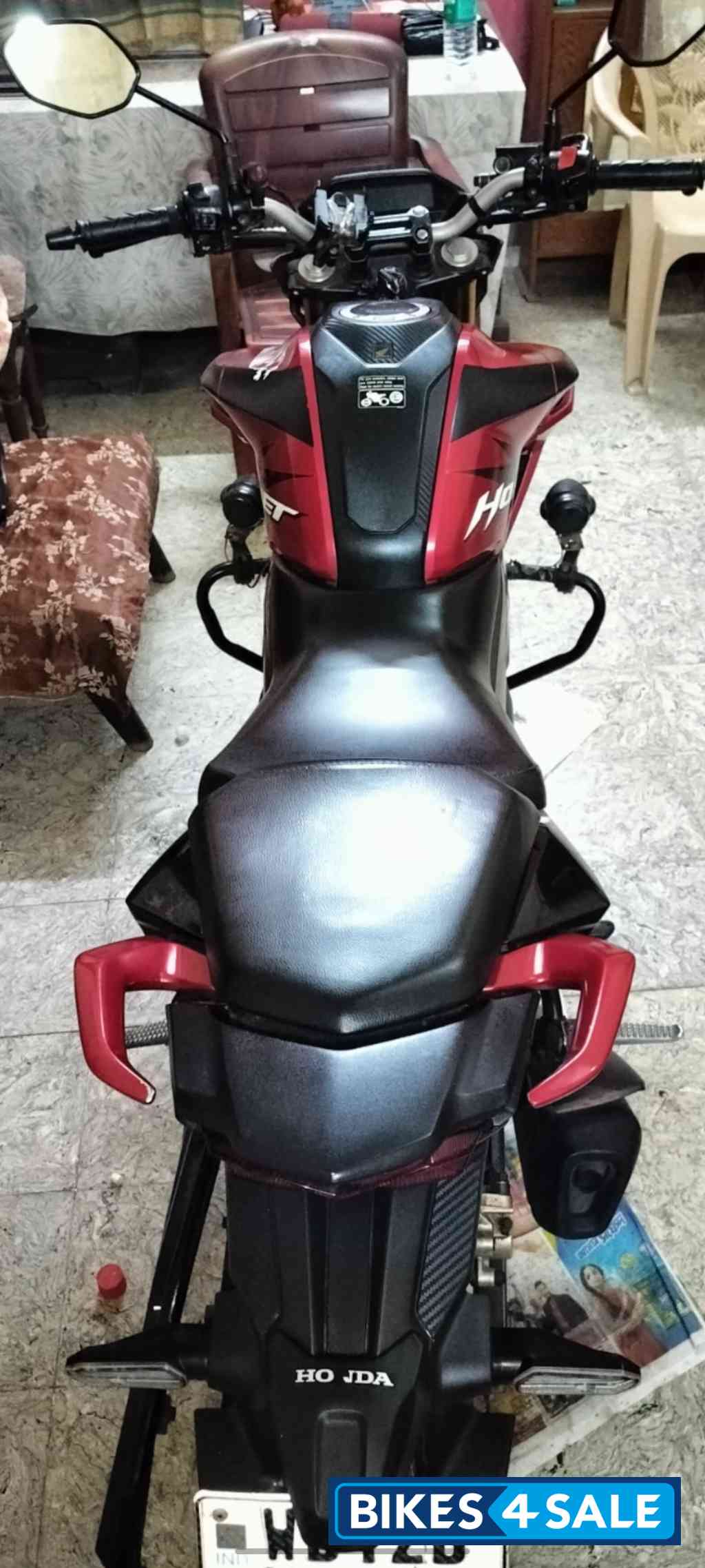 Honda Hornet 2.0