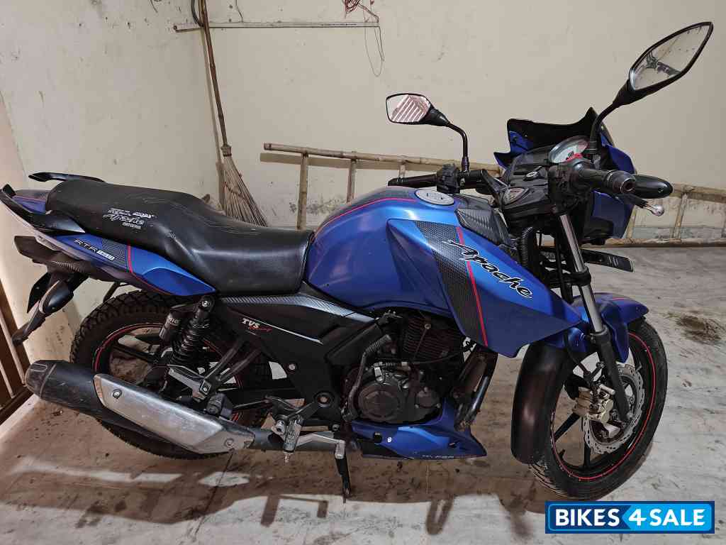 Blue TVS Apache RTR 160