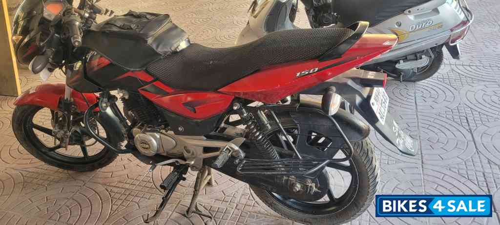 Bajaj Pulsar 150