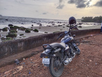 Blue Bajaj Avenger Street 150