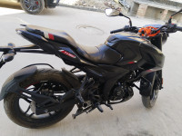 Black Bajaj Pulsar N160 Dual Channel ABS